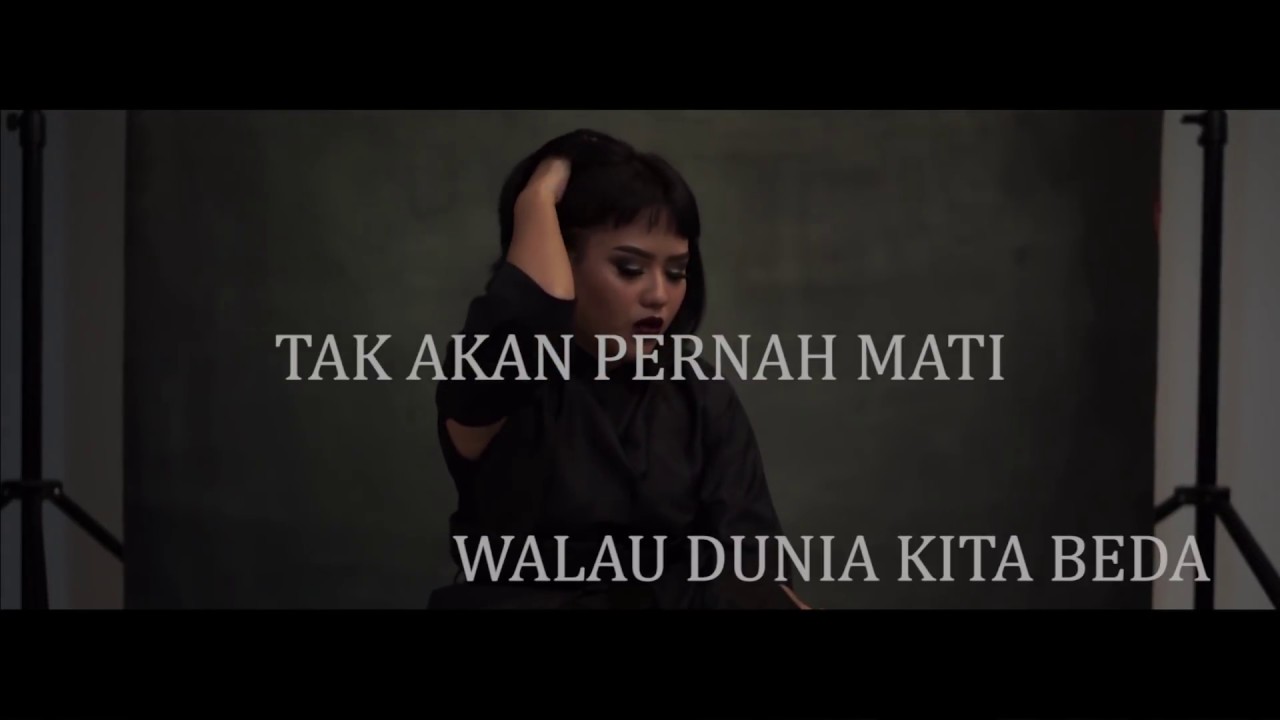 Mytha Lestari - Takkan Pernah Mati. Ost Nini Thowok The Movie (Official Lyric Video)