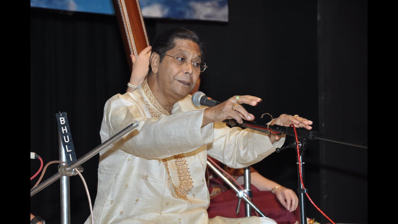 Pt. Falguni Mitra on layakari in Dhrupad