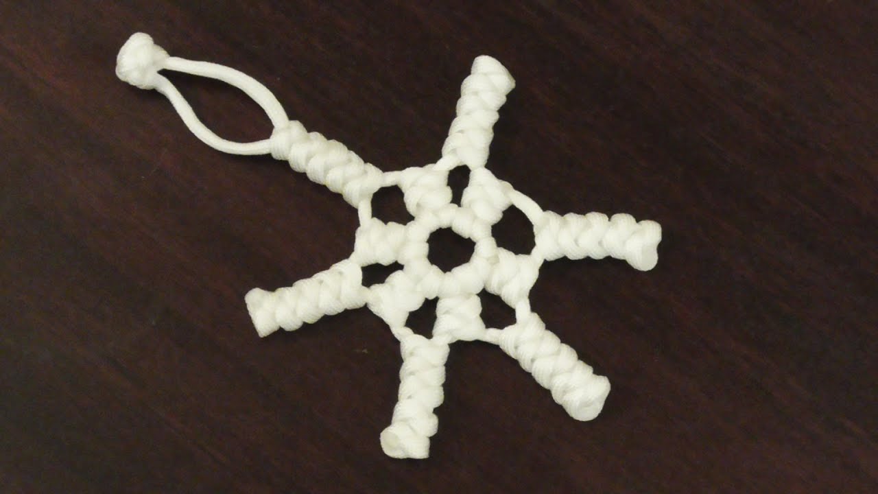 How To Make A snake knot Christmas Snowflake Decoration With Paracord