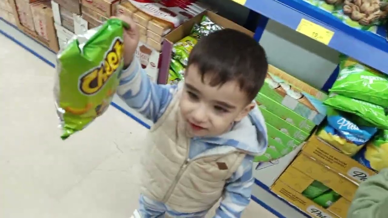 MASAL VE EFE YİNE MARKETELER!!?