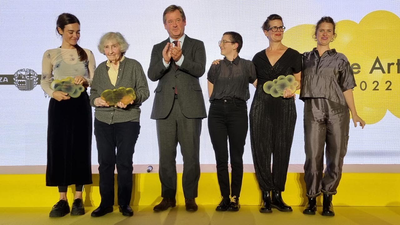 Premios Gure Artea 2022 a Mari Puri Herrero, Nora Aurrekoetxea y Consonni