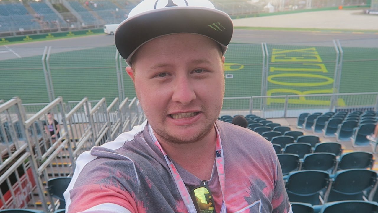 GETTING UP CLOSE TO F1 DRIVERS - F1 2017 Aus GP Saturday