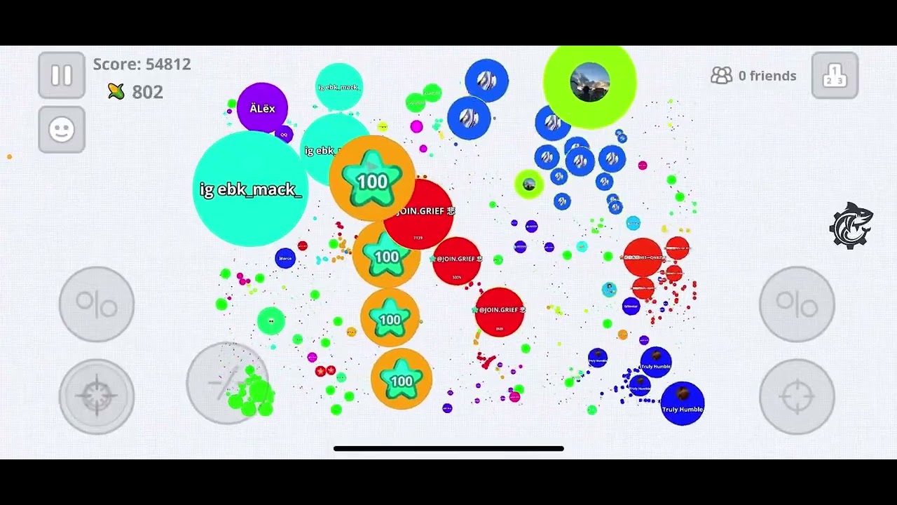 Crushing Servers🌚 (AGAR.IO MOBILE)