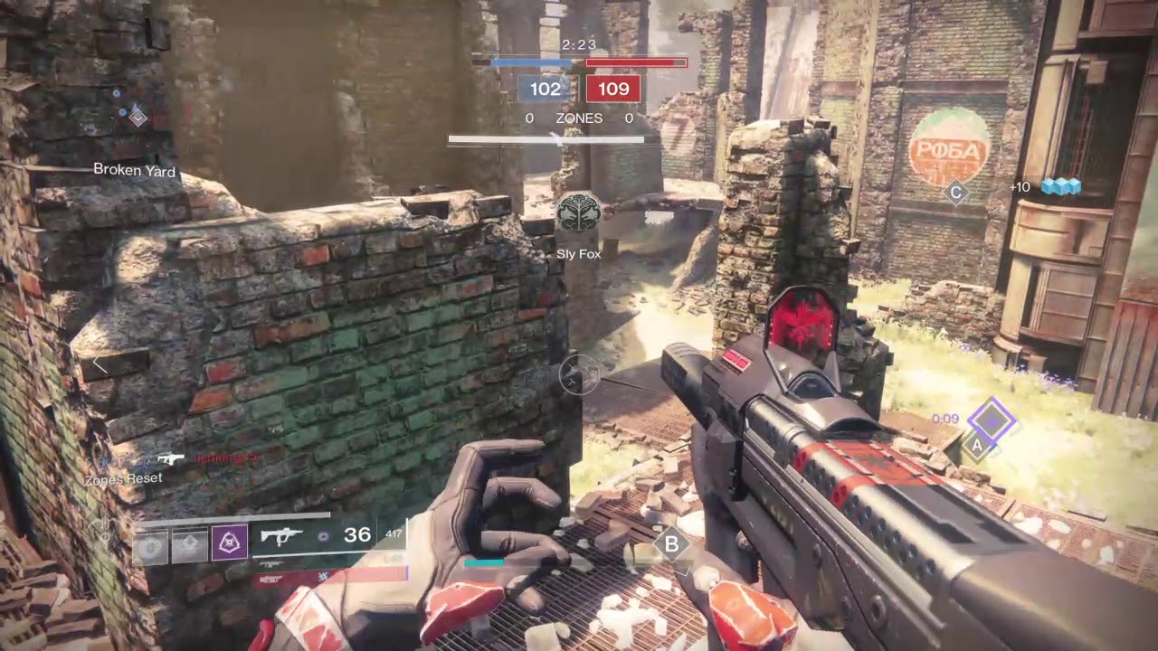 Destiny 2 hunter has moves SMG recluse