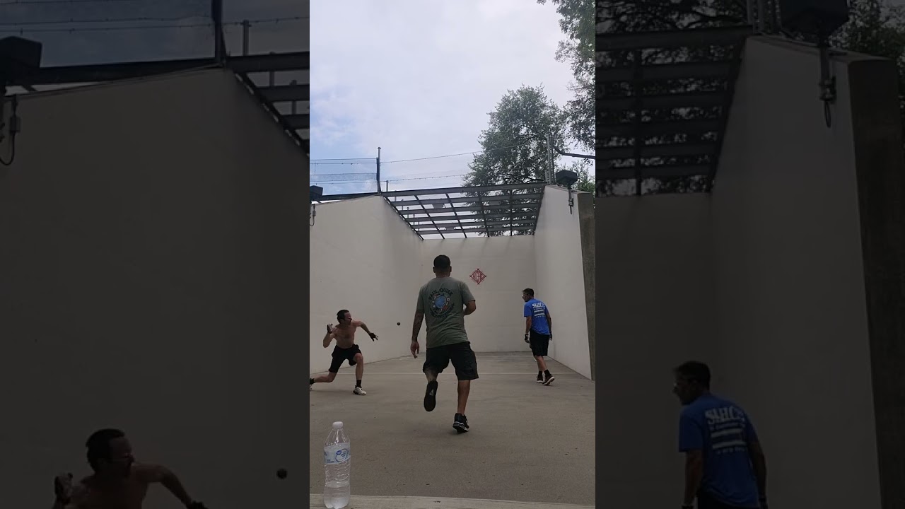 Small ball and big ball finals at the Paul Quirk Invitational. 