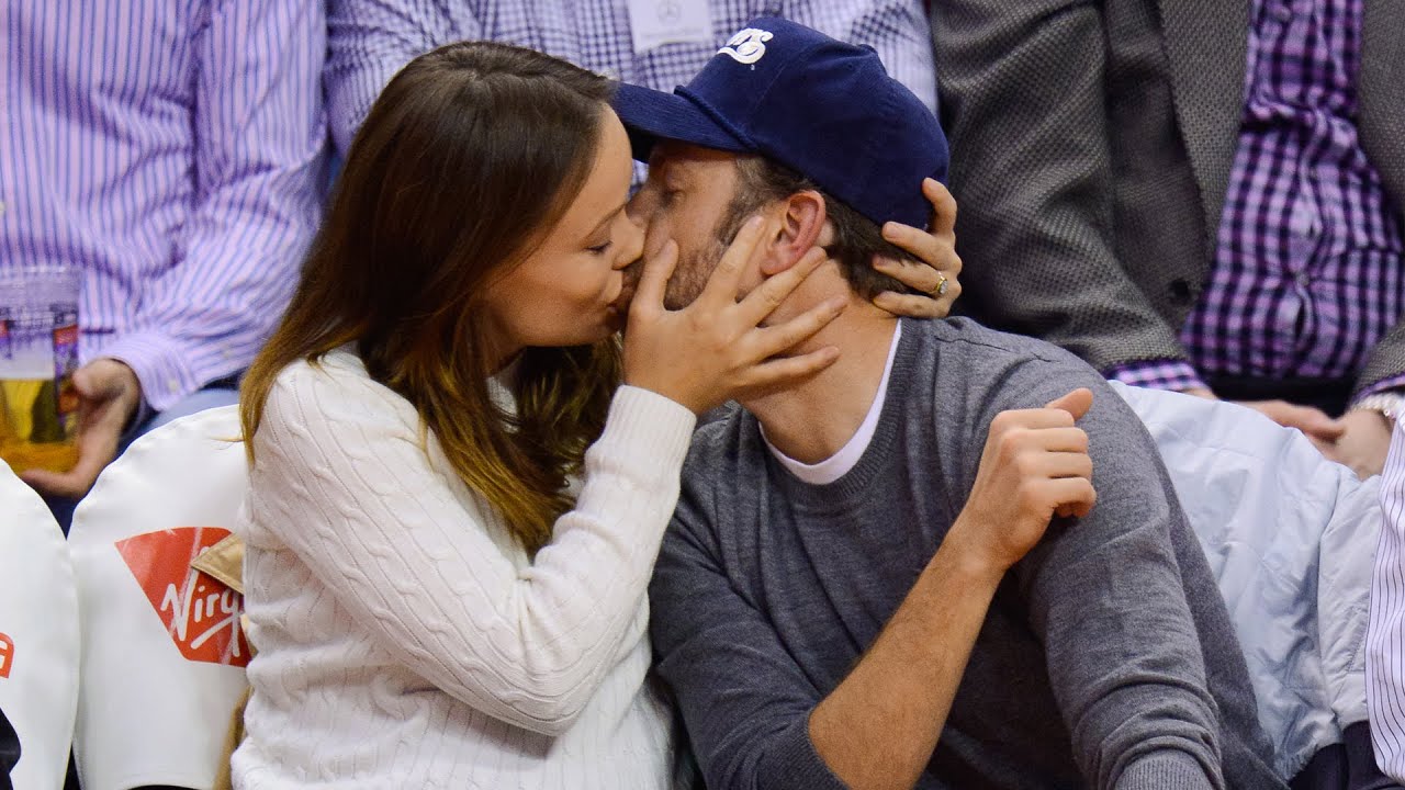 Cutest Celebrity Kiss Cam Moments