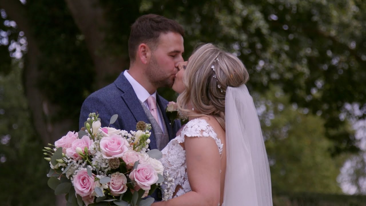 Oswestry Wedding, Shropshire - Chloe and Johnny