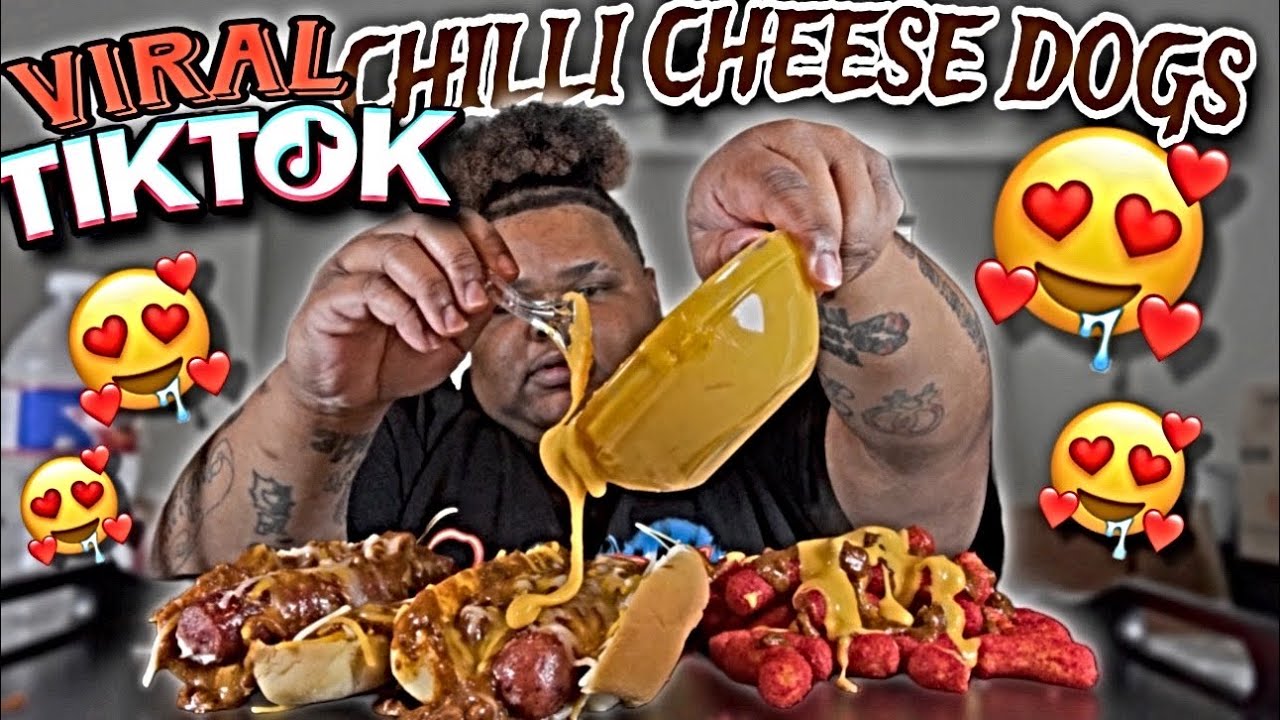 TRYING TIKTOK’S VIRAL HOMEMADE CHILLI CHEESE SAUSAGE DOGS WITH HOTPUFFS| MUKBANG 🤤😍