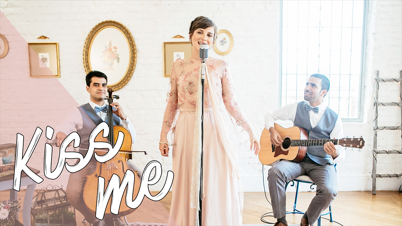 Kiss me (Sixpence None the Richer) por Lorenza Pozza