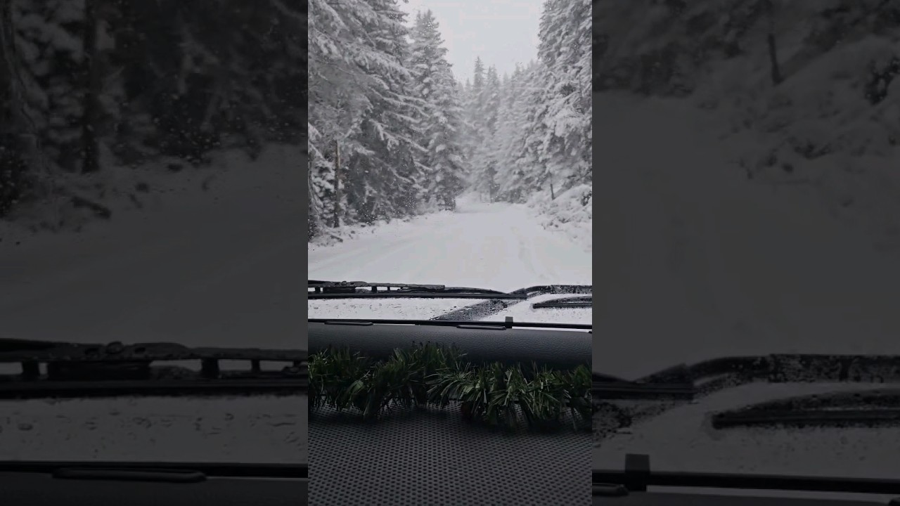 #snow #snowyroads #camperfamily #campertravel