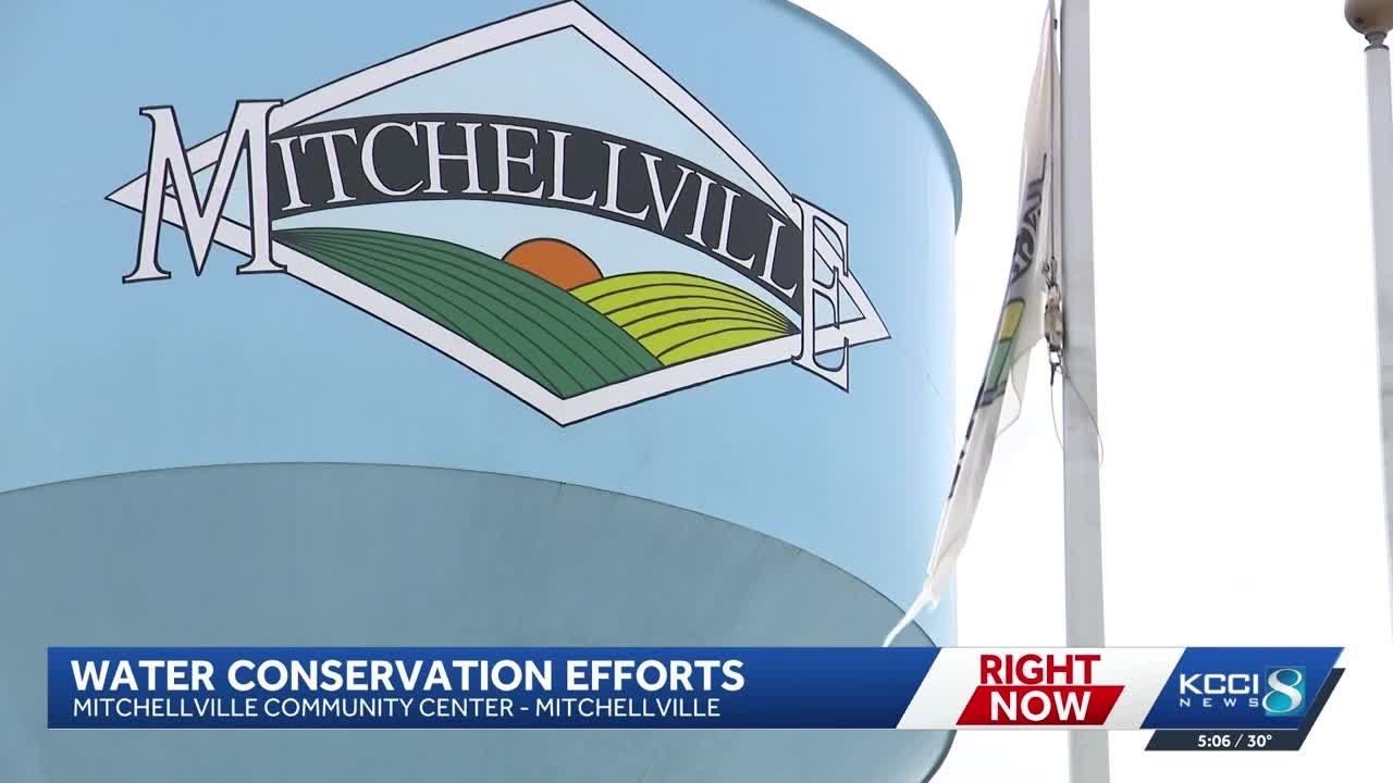 Hy-Vee donates 46,000 pounds of water to Mitchellville amid conservation request