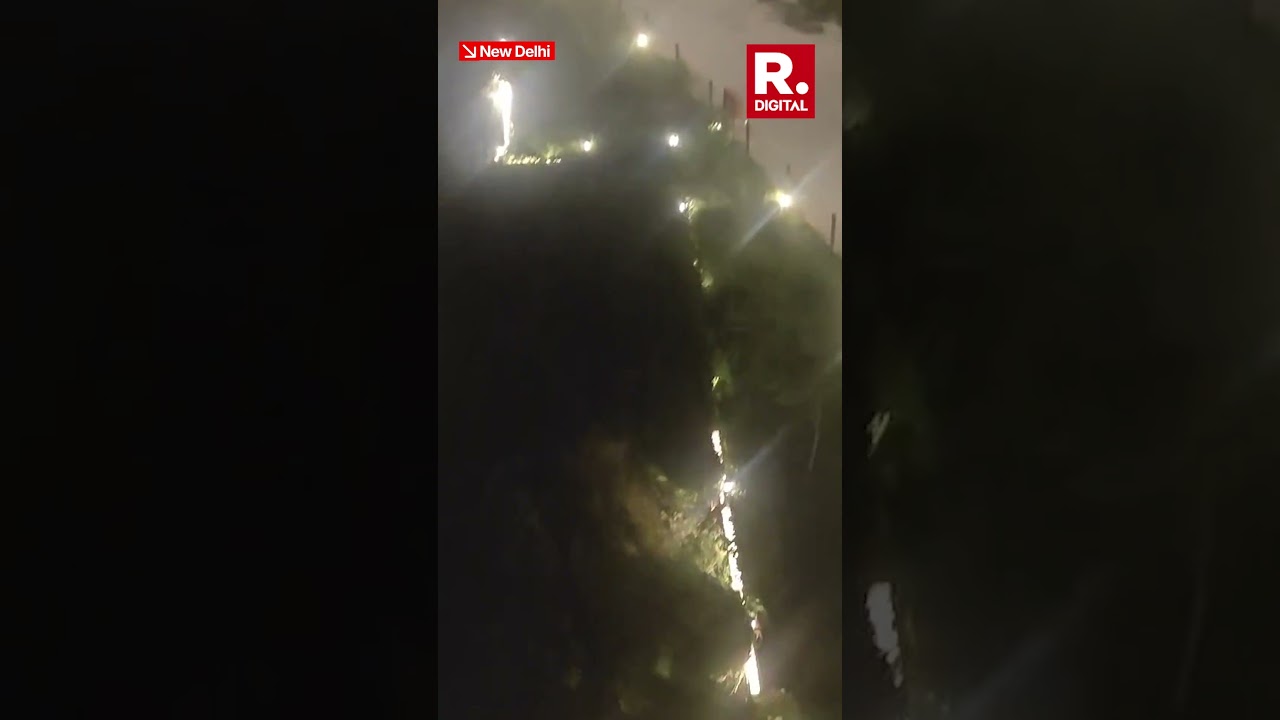 Heavy Dust Storm Witnessed In Delhi-NCR, Rainfall Likely