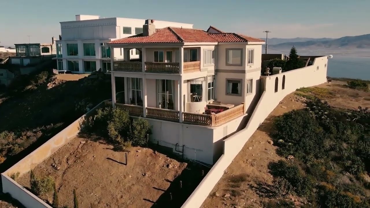 Villa Fioretta Main House - Luxury Villa in Puerto Escondido, Ensenada