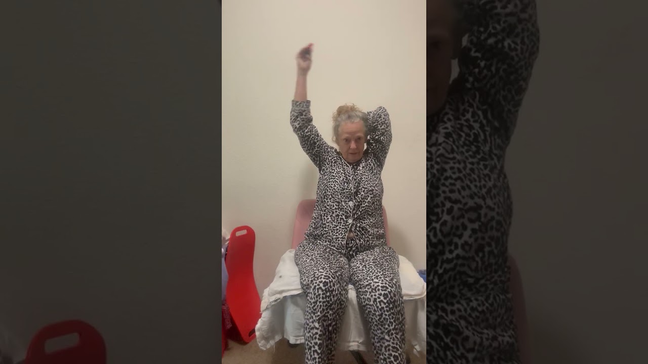 Женщины старше 50 лет, вы когда-нибудь задумывались, как избавиться от «крыльев летучей мыши»?