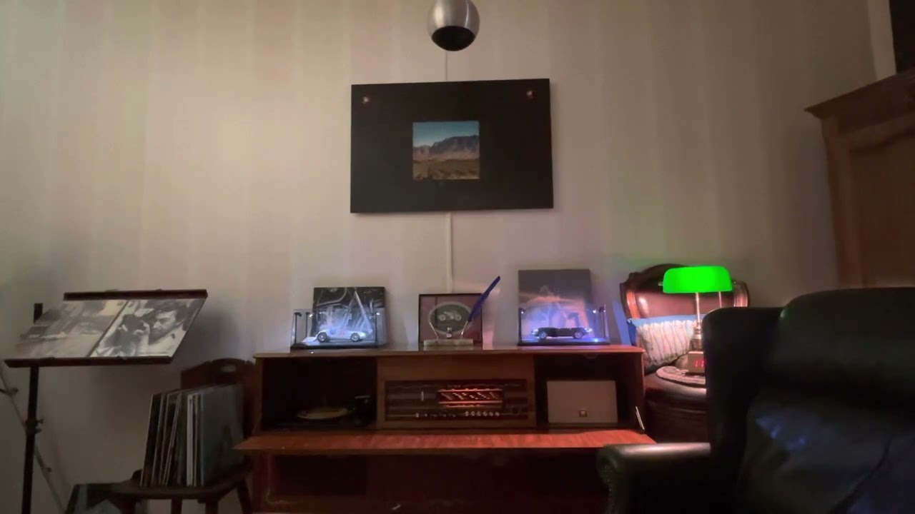 CIVIC (1960 England) 장전축 들어보기