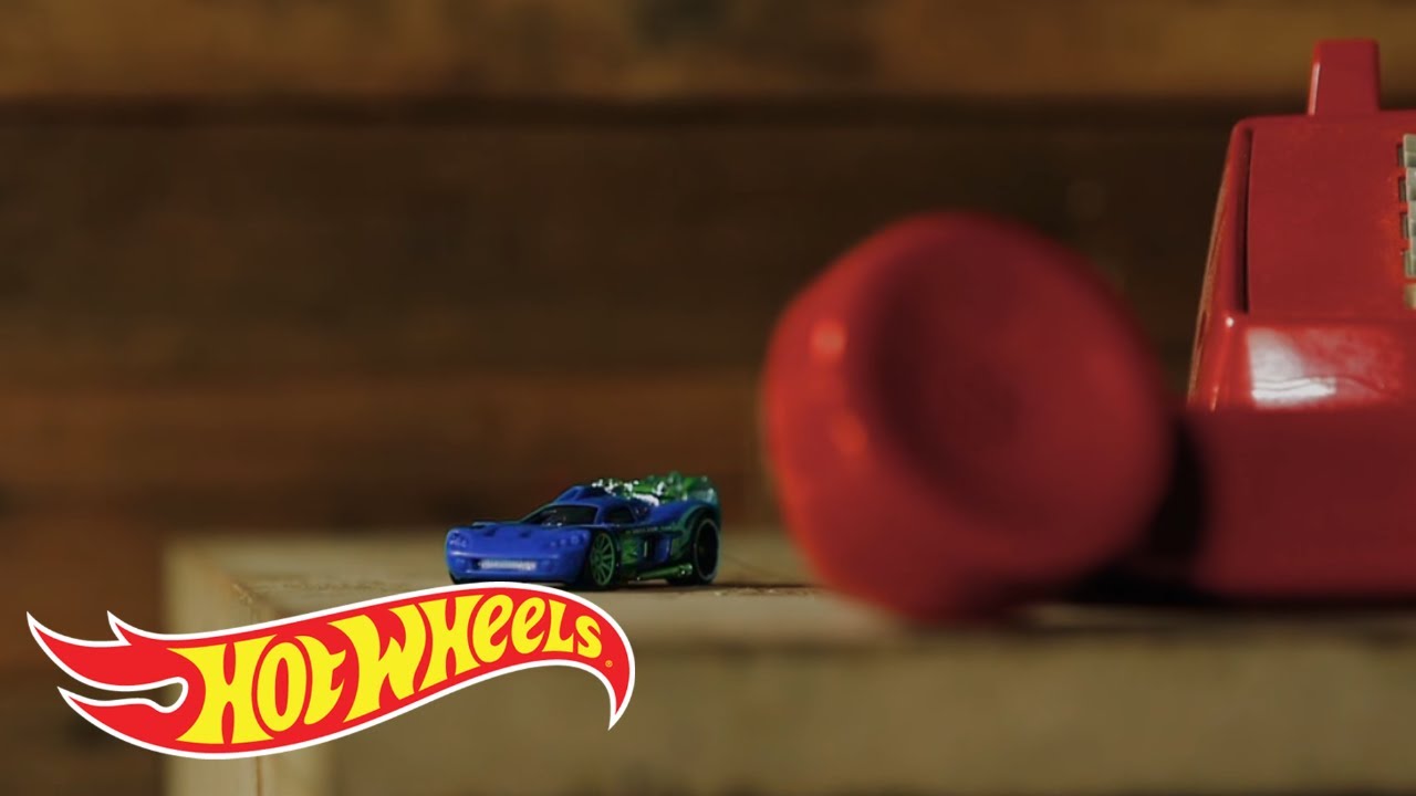 Behind the Scenes: Magic Car! | @HotWheels
