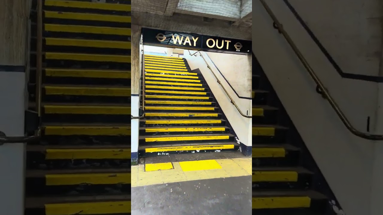 Arnos Grove Tube Station Walkabout/Tour (July 2024)