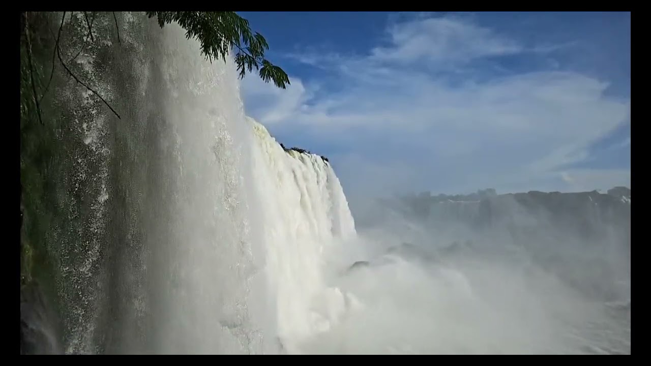 BEAUTIFUL   WATERFALL.               BEST