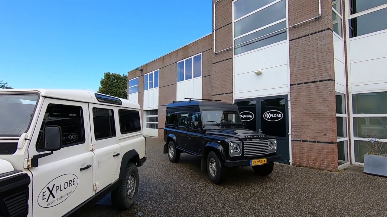 Land Rover Defender 90 & 110 – Gullwing & Sliding Windows | Installation guide (Explore Glazing)