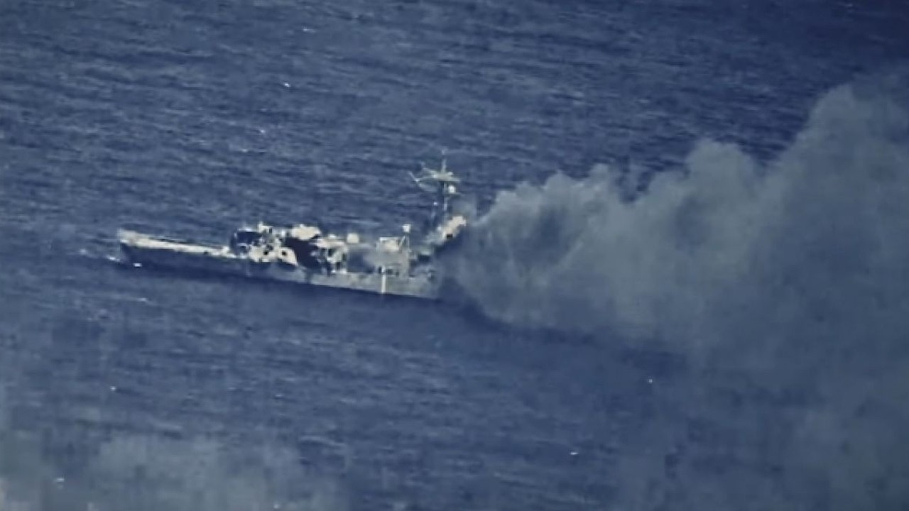 Iran trafił w okręt USA i w sekundy stracił połowę floty!