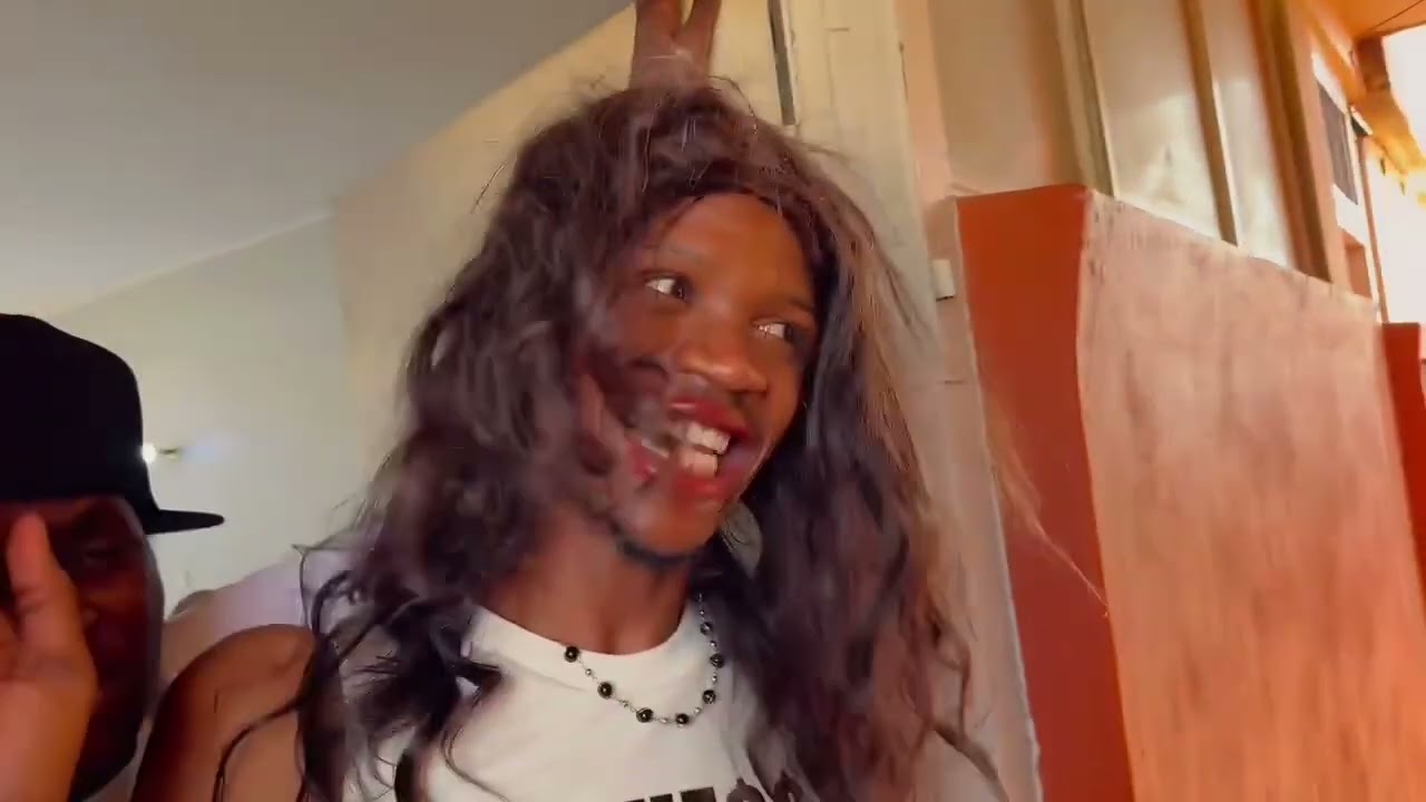 Dhadza D - Menduru