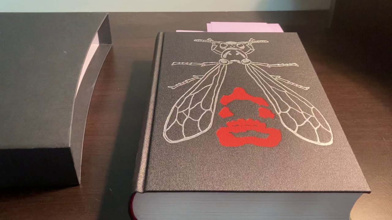 The Shining Illustrated Folio Society Edition Stephen King [Showcase]
