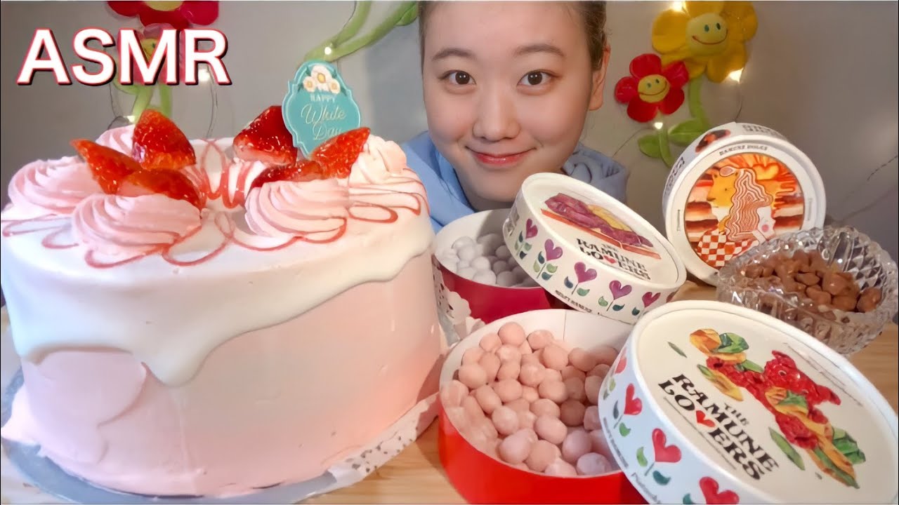 ASMR 生ラムネ 苺シフォン🍓Raw Ramune Candy,Chiffon Cake 라무네, 시폰 케이크【咀嚼音/大食い/ Mukbang/Eating Sounds】