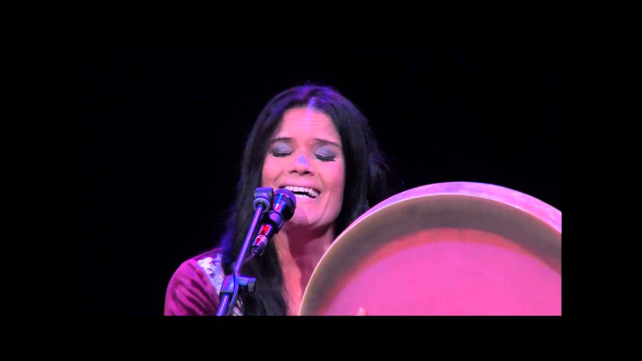 Mara Aranda_'Yo me levantaria'_canción sefardí_live sephardic song_Teatro Principal Zamora