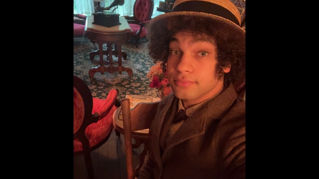 Dr.parkinstine is live at his apartment