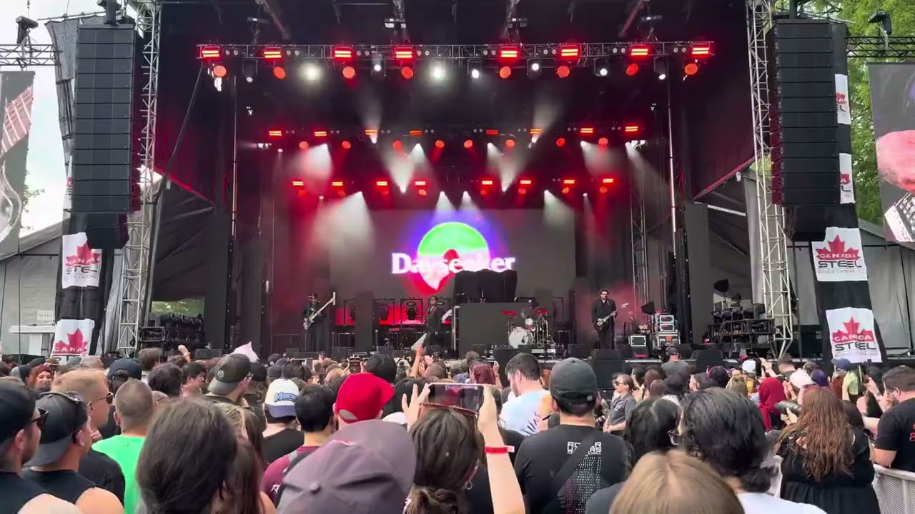Dayseeker - Pale Moonlight Live at Rock the Park in London, ON
