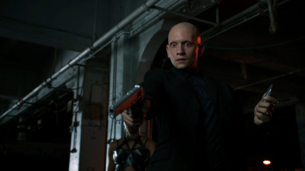 Victor Zsasz Murders GCPD Cop In Cold Blood (Gotham TV Series)