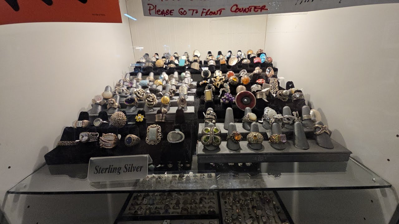 BEST ANTIQUE JEWELRY MALL IN LAS VEGAS! Thriftique with me!