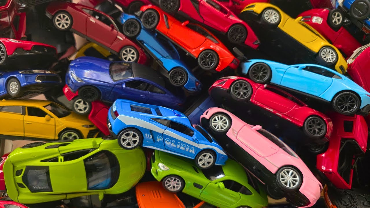 🌟 Super Rare 1:32 Diecast Cars! Ferrari F40 🏎️ Bugatti Chiron 🐞 Aston Martin 🕶️