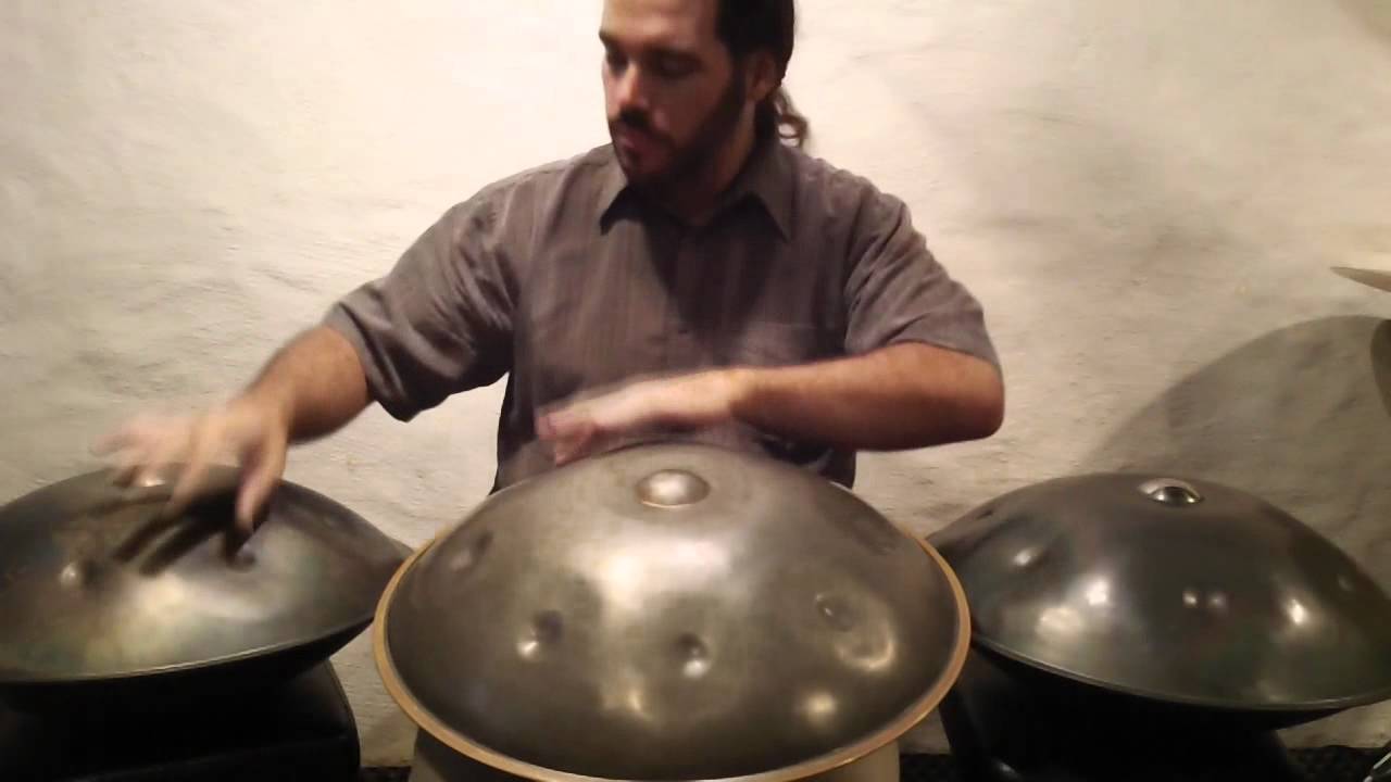 Waves of the Danube on Musical Saw & Handpan (