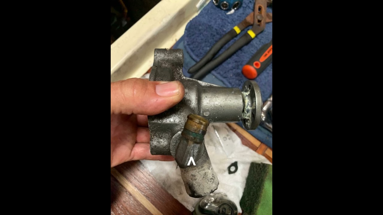 Yanmar 2GM20F - Fresh water pump and over temp sensor replacement - Step by step