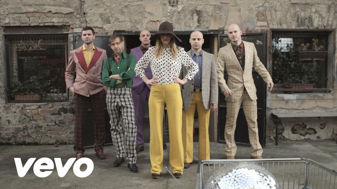 Zebra Dots - Walking On A Chance