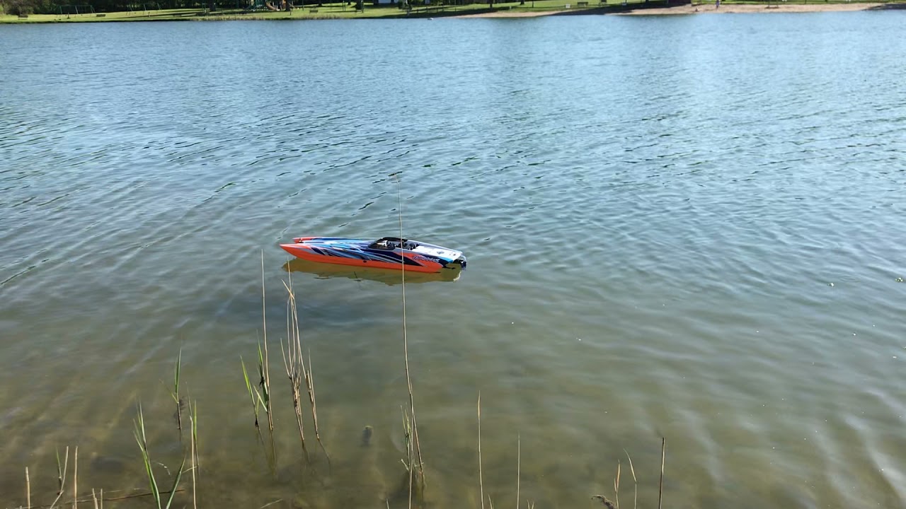 Traxxas DCB M41 Catamaran