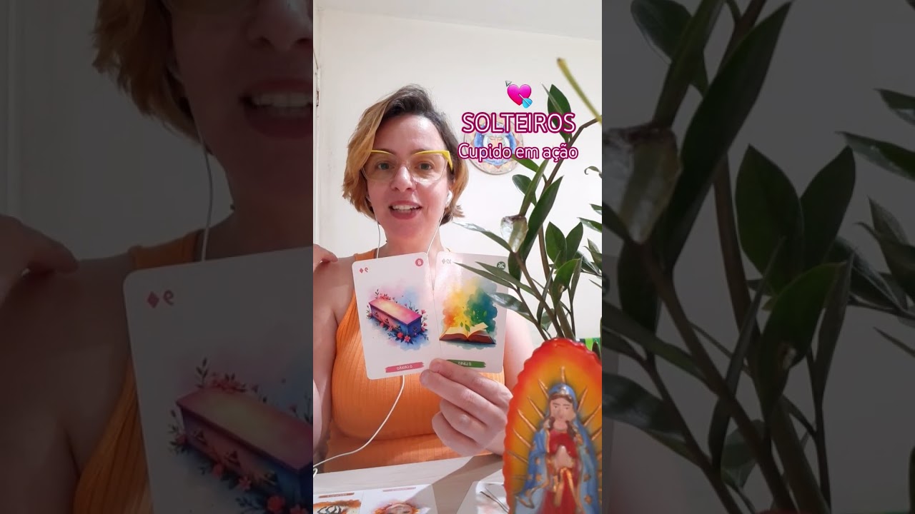 AMOR SOLTEIROS  Algu&eacute;m se apaixona por ti ou voc&ecirc;... #martinhatarot #tarot #amor #tar&ocirc;amor