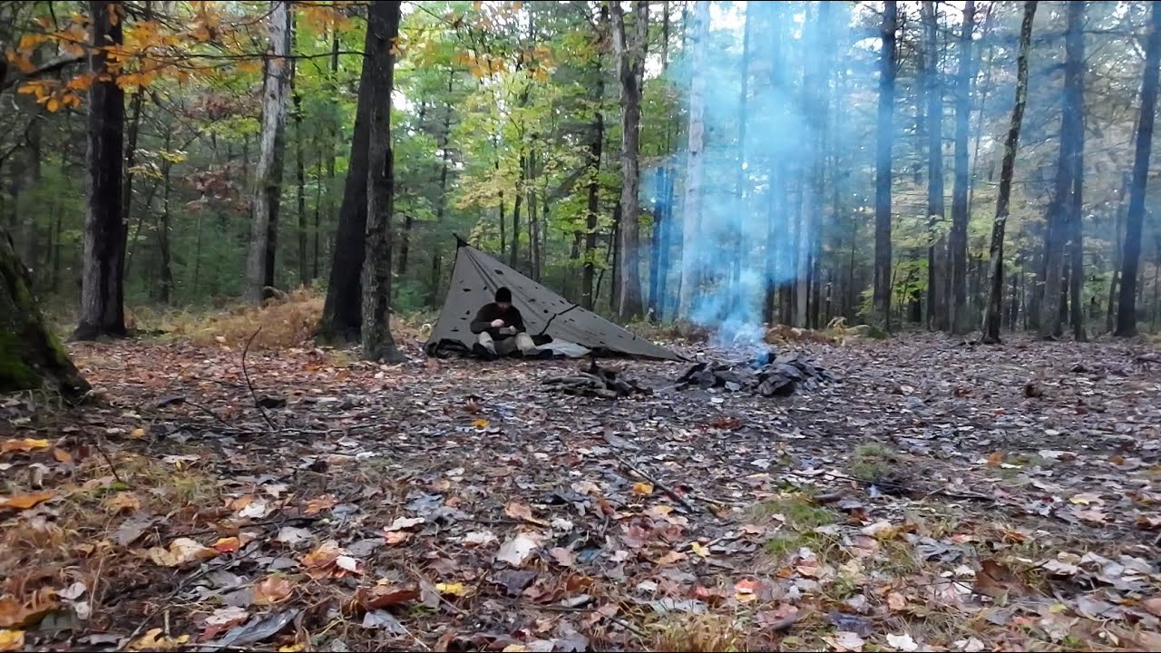 Solo camp in the rain - tarp shelter - bison stew, sausage gravy biscuits - rain sounds