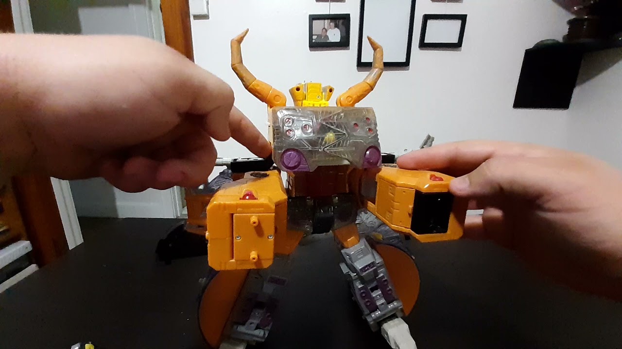 Как трансформировать Юникрона и его партнера Миникона из серии Transformers Armada 2002-2003 годо...