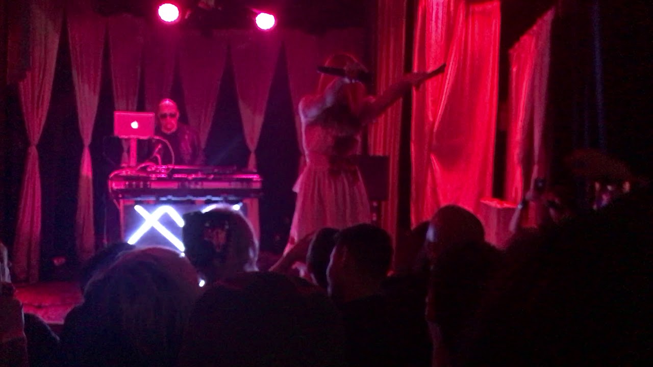 Night Club 