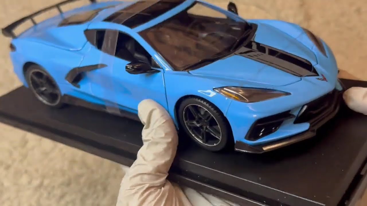 Unboxing 1/18 Corvette Stingray | American Muscle Car | Unmatched Detailing | 1/18 Scale diecast