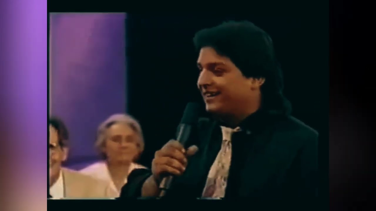 José Ezequiel Boguinha mais Conhecido como Areno canta para Amália Rodrigues ❤️🇵🇹     #ciganos