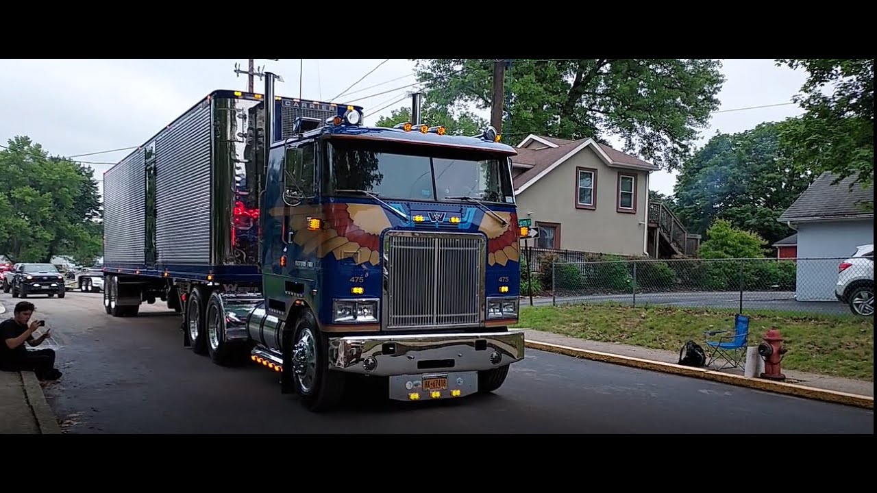 Trucks leaving the greatest show on Earth! 2025 Macungie antique Truck show!