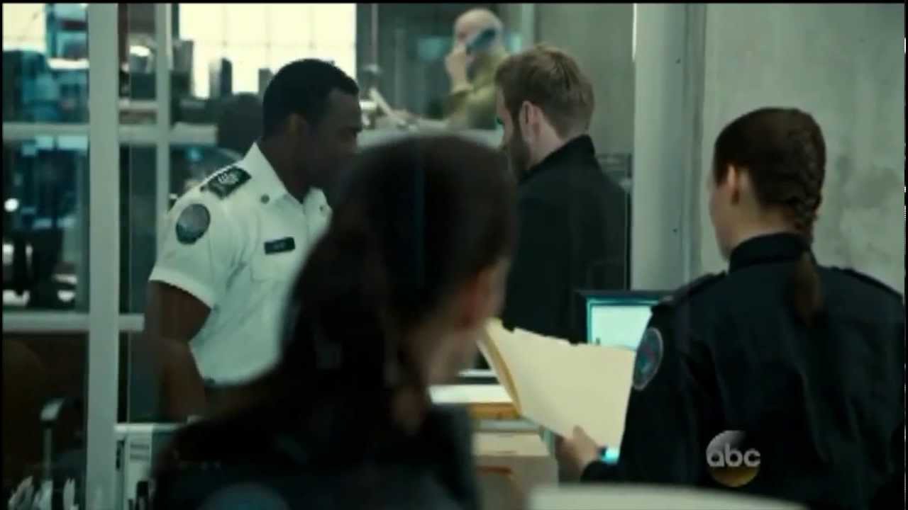 Rookie Blue - 4x11 - Andy changes Marlo's notes
