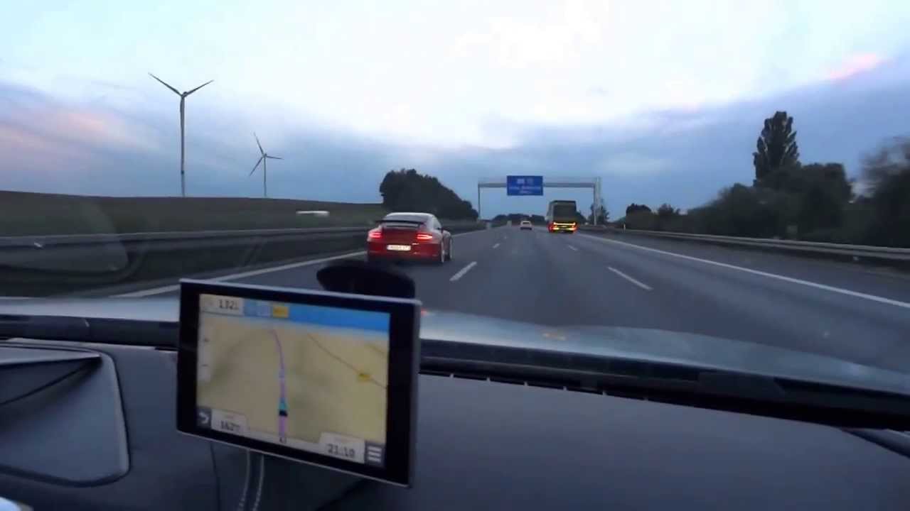 BMW M6 560 hp vs Porsche 911 (997) GT3 RS Autobahn kiihdytys / Autobahn acceleration