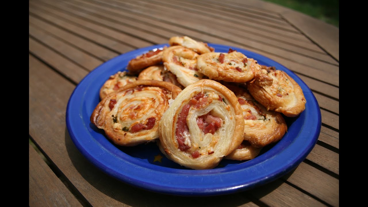 Petits roulés lardon, gruyère pour l'apéro : toujours aussi bons !
