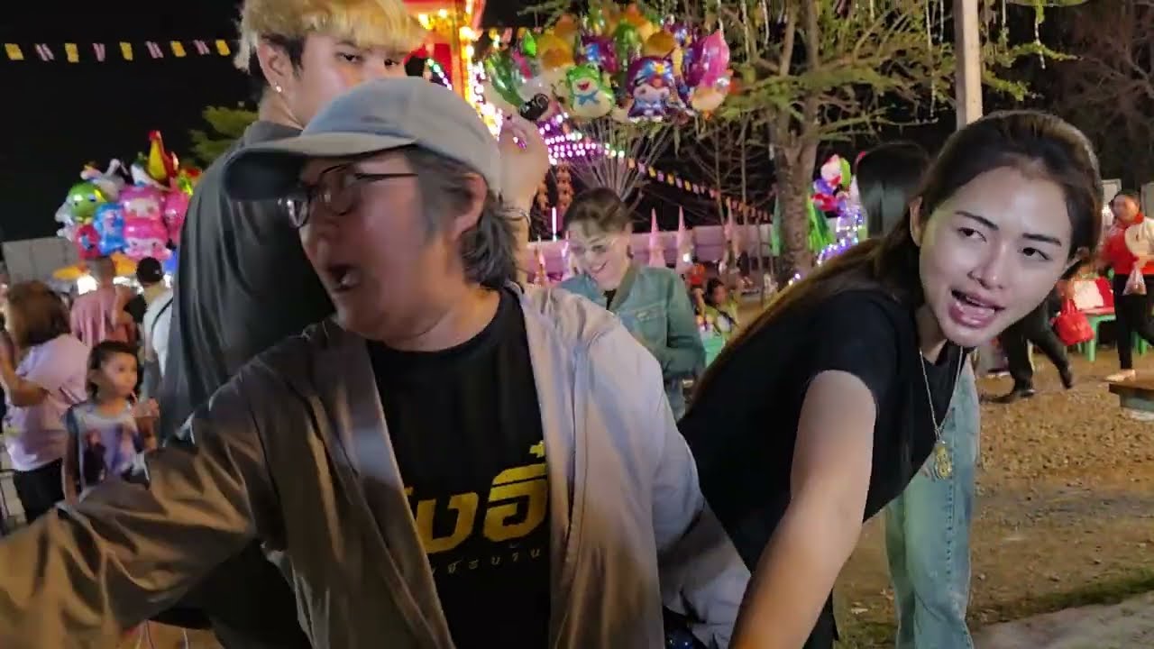 พี่หมอนอิง&แม่กาโม่จัดคิวแทบไม่ทัน#สาวน้อยเพชรบ้านแพง 