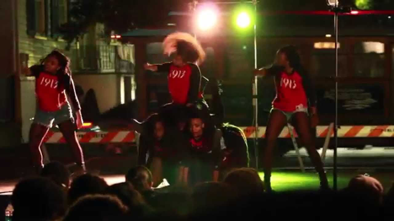 Fraternity and Sorority Stroll Show -- College of Charleston
