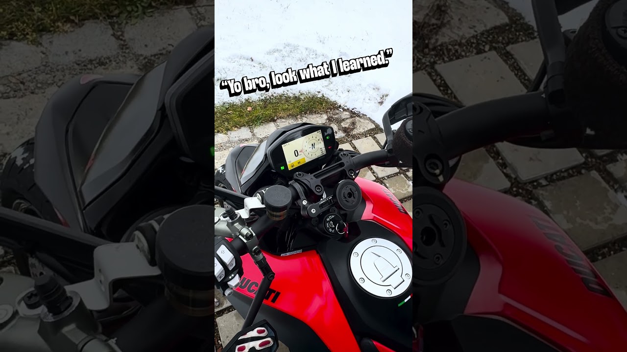 Easy Wheelie Tutorial! 😎🏍️ 